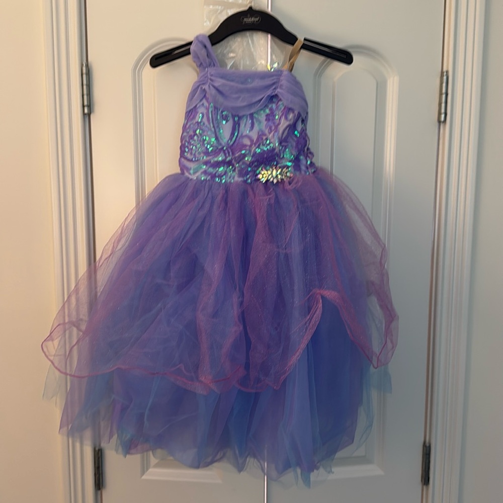 Girls dance costume size M